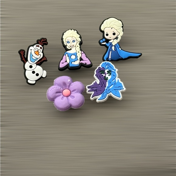 Accessories - DISNEY Frozen Shoe charms